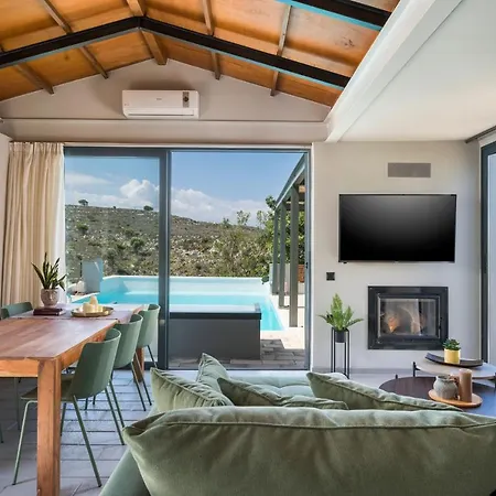 Villa Natura Hill Iv Sea View *