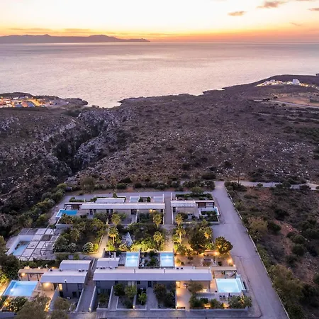 Natura Hill Iv Sea View Villa *